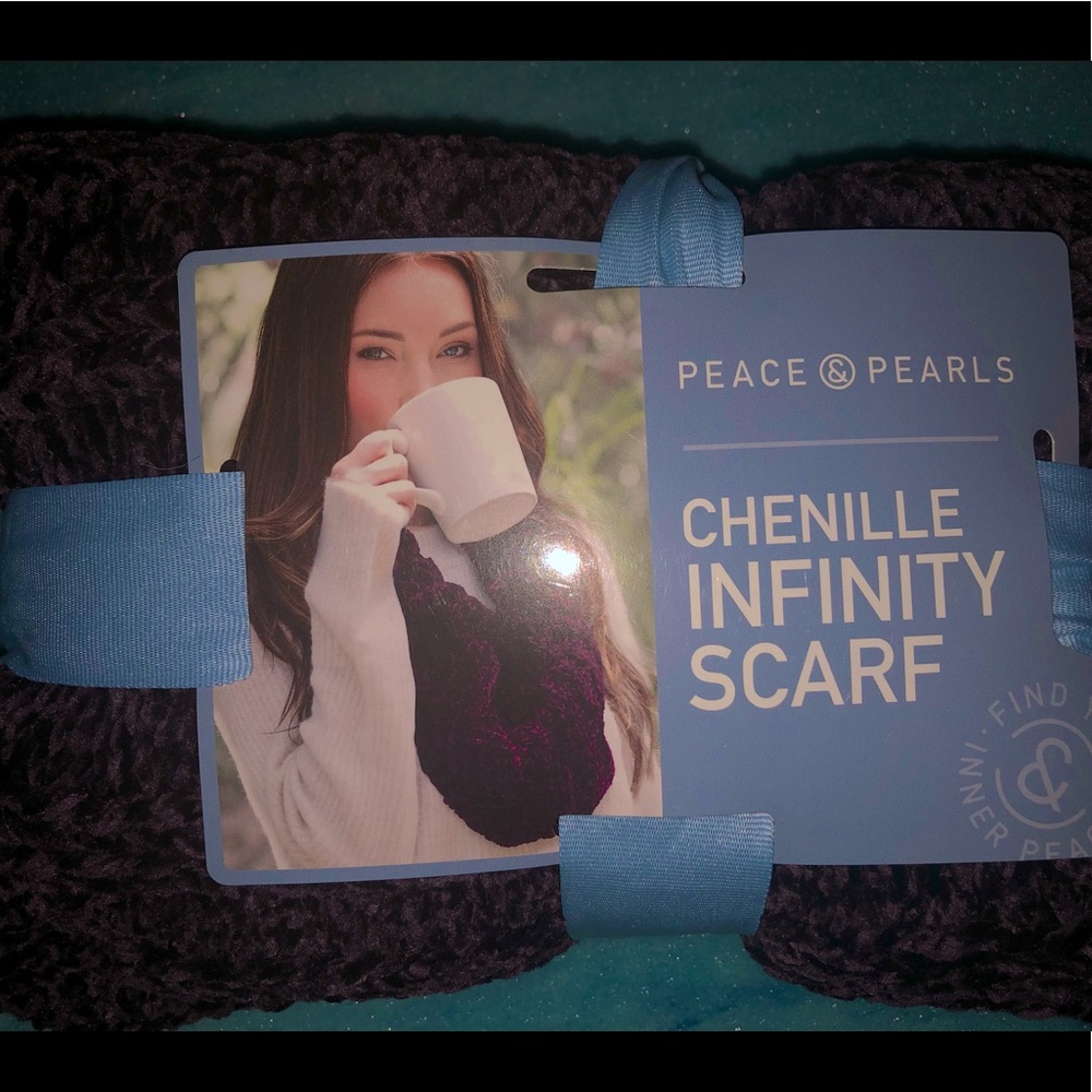 Chenille Infinity Scarf - Peace and Pearls - New, Never worn, Not in packaging